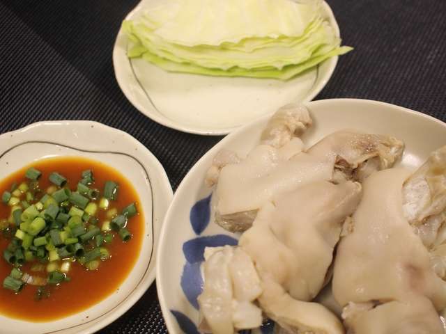 再現!難波\u201dかどや\u201dの豚足!